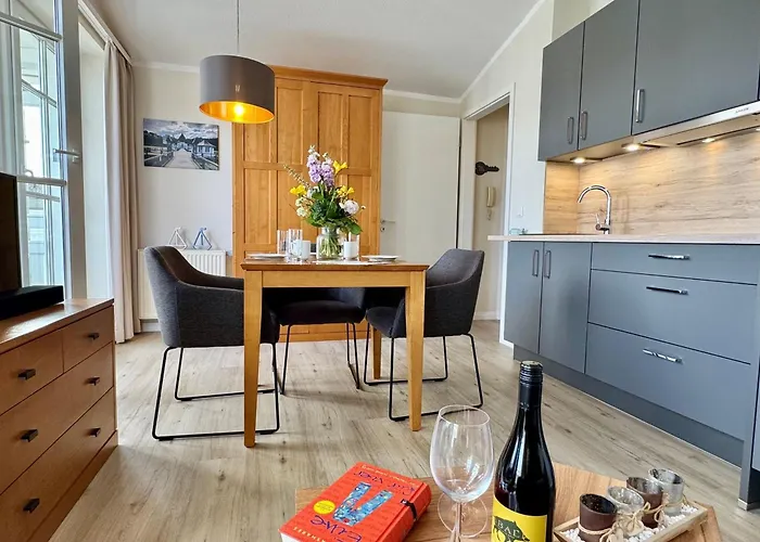 Apartamento 451, Seepark *